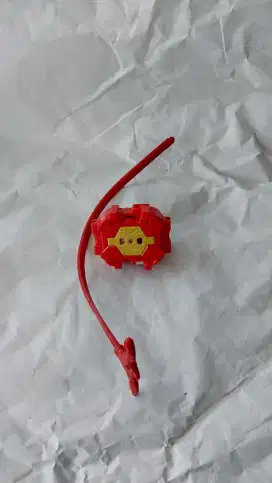 Beyblade Launcher Merah Takara Tomy