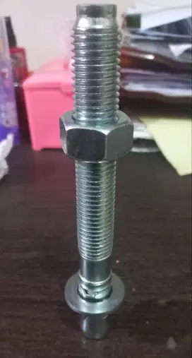 Dynabold M20 Panjang 18 cm