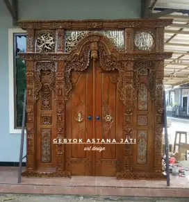 Pintu gebyok Jepara