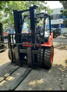 HANGCHA FORKLIFT 5 TON