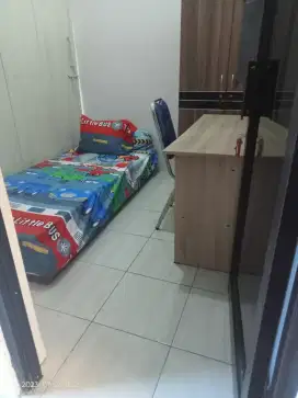 Kos putra dekat univ. UNS SOLO