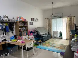Kondominium kelapa gading lantai rendah
