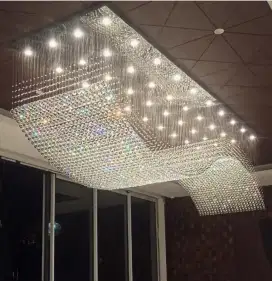 Lampu crystal modern