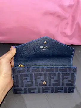 Dompet fendi no seri