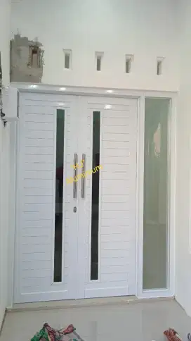 PINTU ALUMINIUM SWING DOUBLE