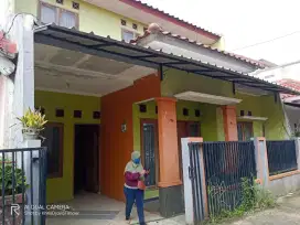 Rumah 2 Lantai Di Perkampungan Akses Mobil Di Citayam