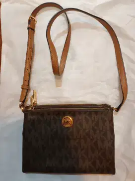 Sling bag cewek Michael Kors Ori