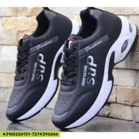 Sepatu Sneaker Running Pria