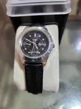 Jam tangan wanita Casio