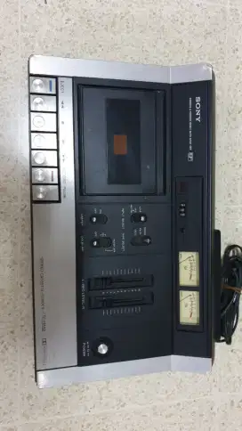 Jual tape deck merek Sony tipe TC 135SD.