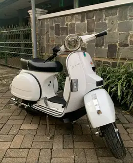Vespa Px 84 look New Px Npx