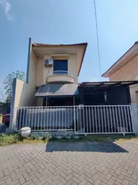 RUMAH Rungkut dekat UPN and wiguna