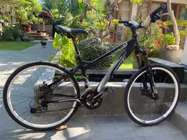 United nucleus xc 77