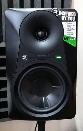 Speaker Aktif 6.5 inch Powered Studio Monitor Mackie MR624 (1 Pasang)