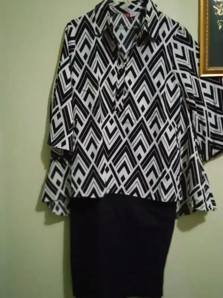 Dress Black White