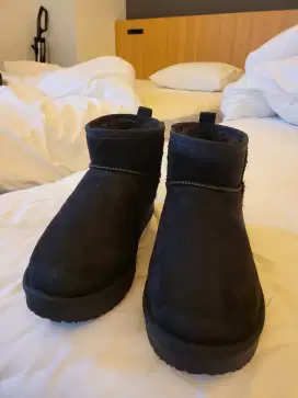 Boot unisex winter size M ukuran cocok 37-38 merk GU