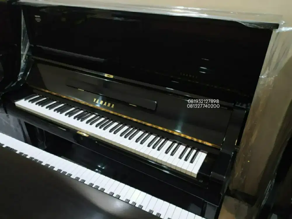 Piano Yamaha UX Built up