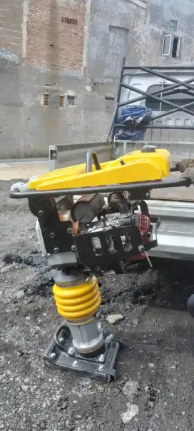 Pemadat stamper kodok kuda baby roller jack hammer senso genset molen