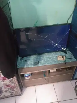 Terima beli tv led kondisi pecah rusak mati