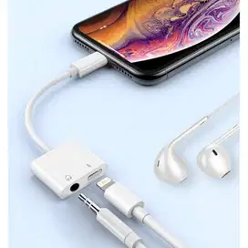 Adapter Lightning Iphone 7 8 X Head Phone Apple HP ke AUX 3.5 mm Light