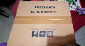 Turntable Technics SL-1210MK2