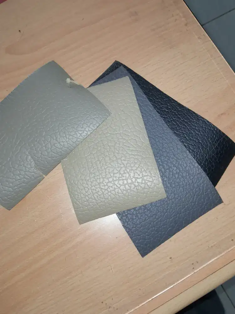 TOKO MAU TUTUP Borongan karpet dasar berbagai macam mobil ada 14 set