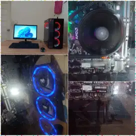 PC, Monitor, Keyboard  siap pakai