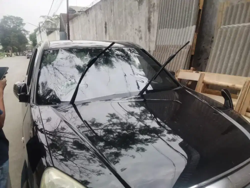 ganti atau pasang kaca film untuk mobil