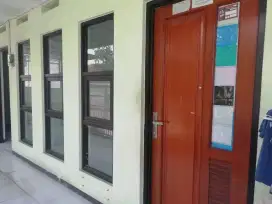 Dikontrakan rumah Pemda Ciwastra 2 kamar tidur