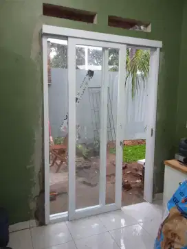 Pintu Sleding Alumunium Dan Kaca mati