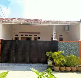 DIKONTRAKAN RUMAH DEKAT KAWASAN EJIP, MM2100