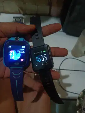 smartwatch kamera toucscreen sms/tlp+bonus jam led.MINAT LANGSUNG WA