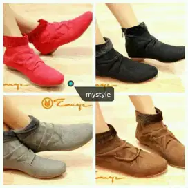 Sepatu boot cantik asesoris bulu2