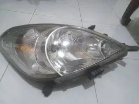 Dijual Headlamp kiri kijang Innova 2004-2010