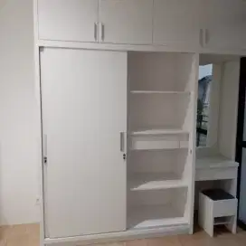 Lemari pakaian custom