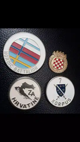 Antik vintage pin bross tentara elite eropa mulus orisinil borongan