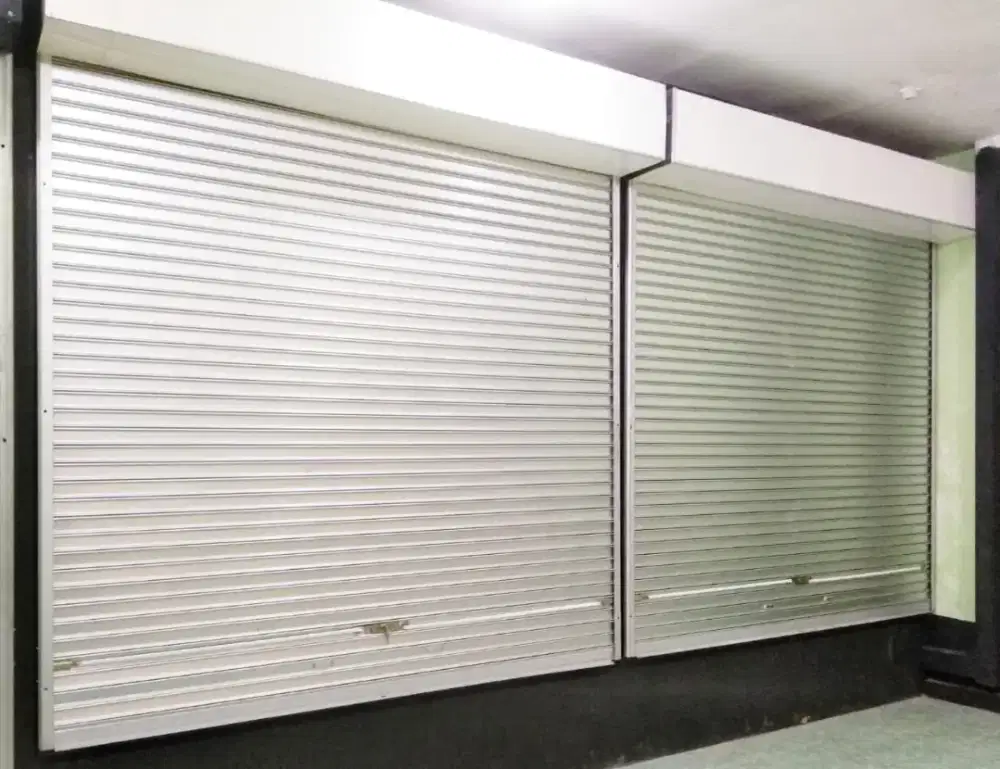 Rolling door muara baru