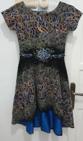 Dress merek LUIRE BY RADEN SIRAID