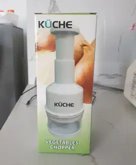 Kuche Vegetable Chopper /alat pencacah bawang serba guna