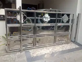Pintu dorong stainless steel