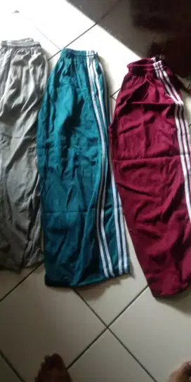 Celana treining size XL baru gress