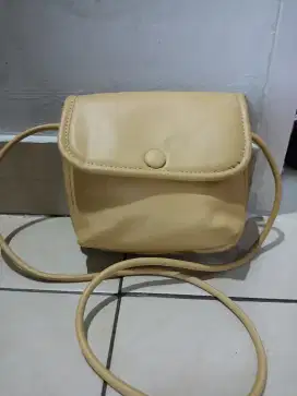 Slingbag mini lucu ori second Korea