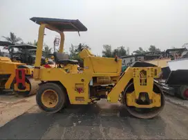 Combination Roller Sakai TW60 Kapasitas 6-8 Ton Ex Jepang