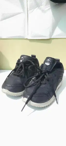 Sepatu sekolah sepatu sekolah sport casual