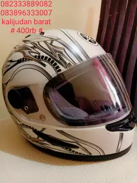 helm yamaha white edition