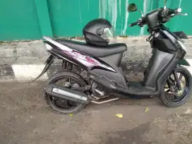 Yamaha Mio smile warna hitam 2012