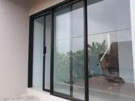 Pintu kaca kusen aluminium pintu lipat sliding door casment tempered