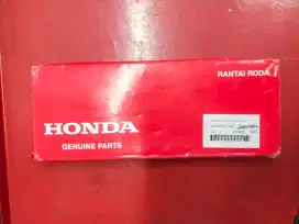 Rantai roda Revo lama (KWB)