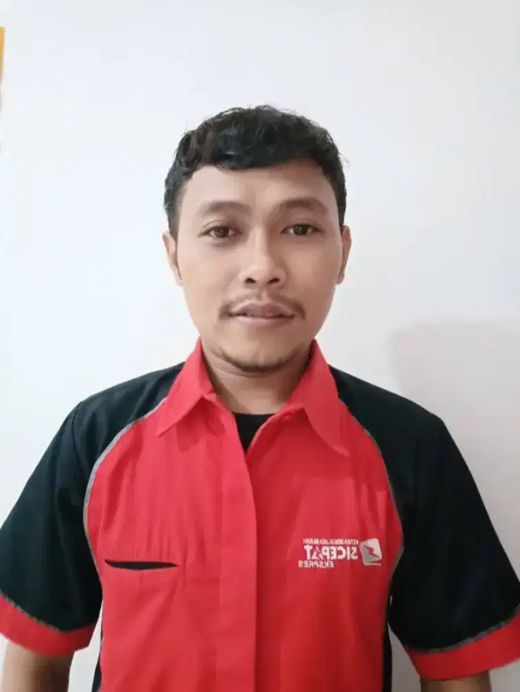 Siap Kerja Sebagai Supir Pribadi Dan Sabagainya .