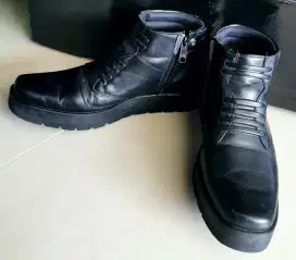 Sepatu Pria uk. 42